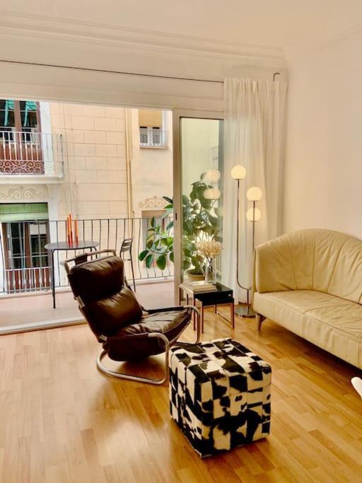 Stunning Designer 2 Bed In Glorious Gracia Appartement Barcelone